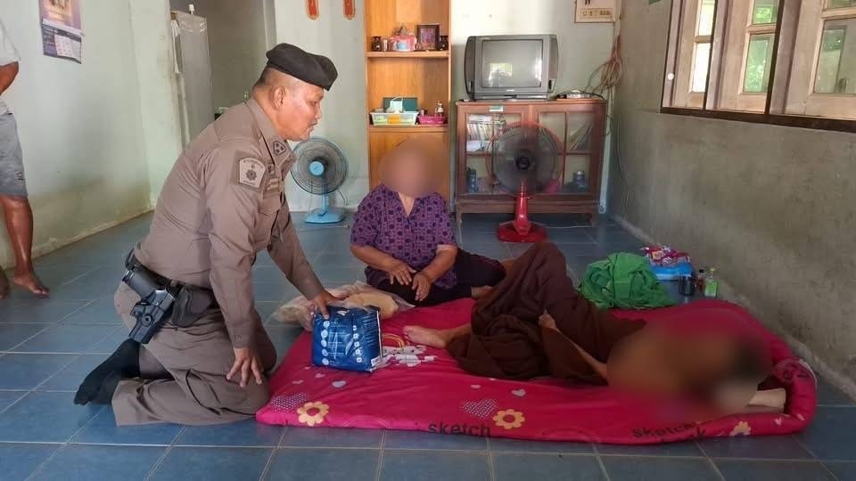 ชื่นชมตำรวจสายตรวจสละเงินส่วนตัวช่วยเหลือผู้ป่วยยากไร้